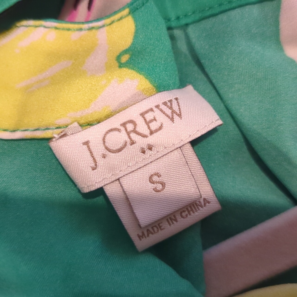 J CREW GREEN FLORAL SHORT SLEEVE BLOUSE WITH SPLIT BACK OPENING SMALL - Picture 5 of 5